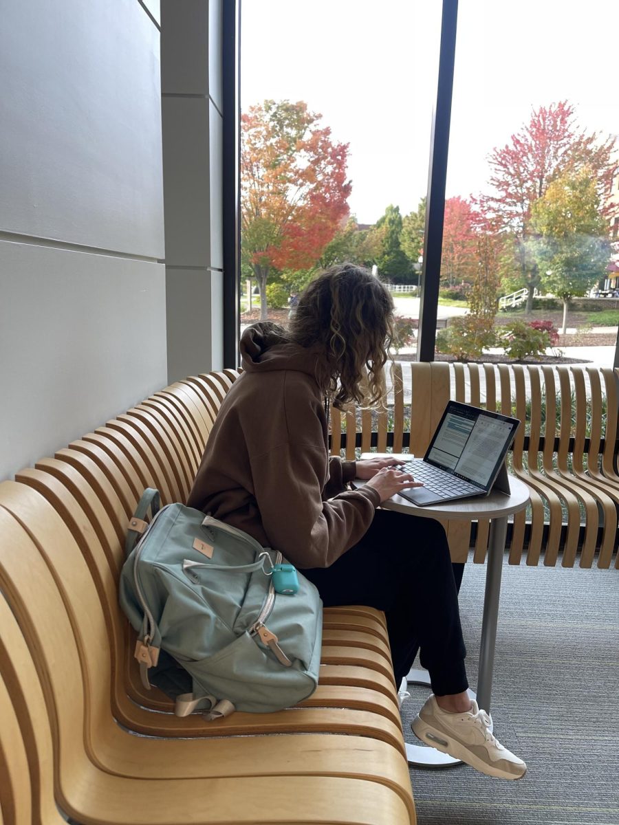 Students begin to wind down from the midterms into next weeks workload.